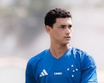 Cruzeiro conta com Kelvin Coutinho como possível quinta opção de zagueiro após renovação contratual