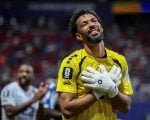 Vozinha fala sobre seu futuro no futebol e prioriza desempenho esportivo