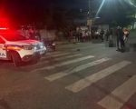 Acidente entre motocicletas deixa três homens feridos no bairro Lindéia, em Belo Horizonte