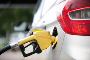 Governo prorroga subsídio de gasolina de R$ 0,44 por litro por mais 30 dias, com custo estimado em até R$ 1,3 bilhão mensais