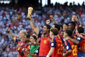 Espanha conquista liderança do ranking da FIFA após vitória na Copa do Mundo