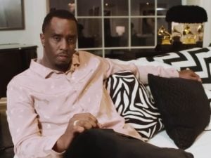 Diddy é encaminhado à cela de isolamento após briga em prisão federal de Fort Dix, Nova Jersey
