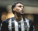 Victor Hugo revela detalhes de negociação com o Atlético e seu desejo de atuar ao lado de Neymar