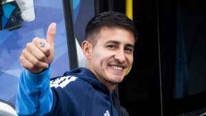 Reforços do Cruzeiro estreiam oficialmente pelo clube como titulares, contra o Inter