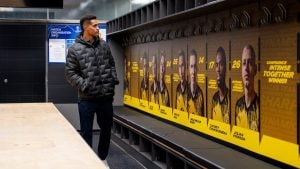 Kauã Prates se apresenta ao Borussia Dortmund após transferência do Cruzeiro
