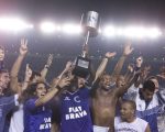 Cruzeiro recorda 26 anos do tricampeonato da Copa do Brasil com vitória sobre o São Paulo