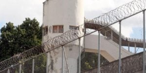 Idoso é morto por companheiro de cela em unidade prisional de Belo Horizonte