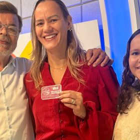 Ganhadora do Roletrando, Sandra retirou o seu prêmio no programa Jorge Neto