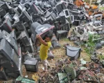 Sest Senat incentiva descarte de lixo eletrônico em Divinópolis e instala ecoponto