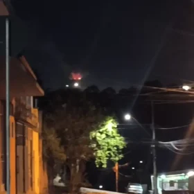 Gerdau: estrondos e fumaça chamam atenção de moradores em Divinópolis
