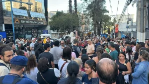 Servidores municipais em assembleia em Divinópolis após aprovação da reforma da previdência do Diviprev