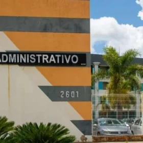 Greve dos servidores em Divinópolis com balanço divulgado pela Prefeitura