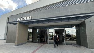 Homem que matou a ex asfixiada é condenado a 20 anos de prisão em Bom Despacho