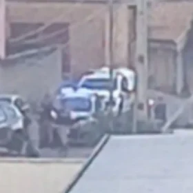 Viaturas das polícias Militar e Civil atendem ocorrência de homicídio em Pitangui