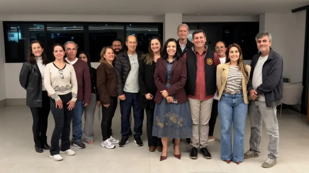 Ruas no entorno da Casa Samaritana ganham refor&ccedil;o na ilumina&ccedil;&atilde;o p&uacute;blica em Divin&oacute;polis
