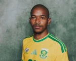 Jayden Adams representou a África do Sul na Copa do Mundo de 2026 e defendia o Mamelodi Sundowns.