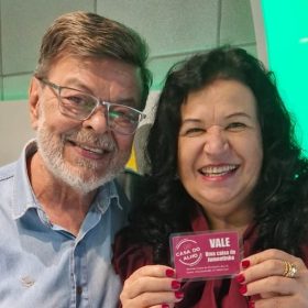 Ganhadora do Roletrando, Lady retirou o seu prêmio no programa Jorge Neto