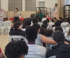 Literatura e saúde mental se encontram em projeto escolar