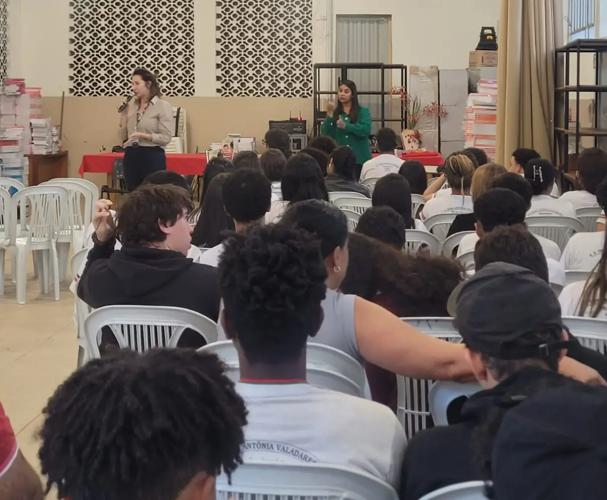 Literatura e saúde mental se encontram em projeto escolar