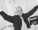 Matheus Azevedo durante tratamento contra a leucemia