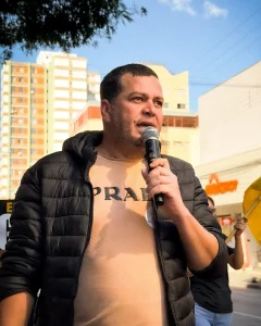 Médicos aderem à greve contra reforma do Diviprev em Divinópolis