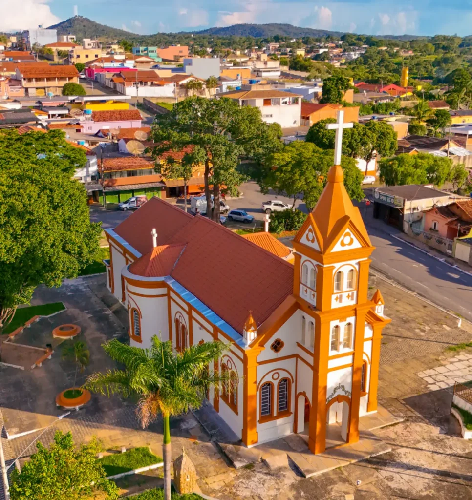 Santo Ant&ocirc;nio dos Campos, a Ermida, &eacute; distrito ou bairro de Divin&oacute;polis?