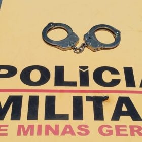 Blitz da Polícia Militar Rodoviária na MG-050, em Carmo do Cajuru, onde foragido foi preso