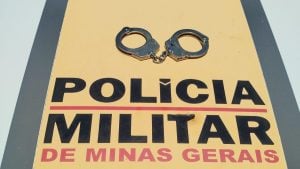 Blitz da Polícia Militar Rodoviária na MG-050, em Carmo do Cajuru, onde foragido foi preso
