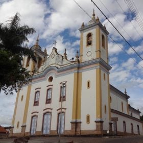 Festa de São Bento começa em Itapecerica com novena, procissões e caminhada de fé