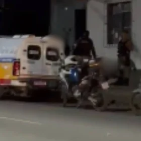 Polícia Militar apreende drogas durante operação contra o tráfico de drogas em Divinópolis.