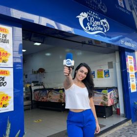 Estúdio Móvel da Rádio Nova está na Peixaria Bom Sucesso com variedade de peixes e frutos do mar