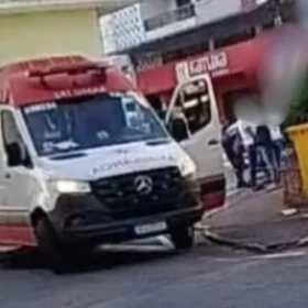 Atropelamento na Praça Padre José Pereira Coelho mobiliza equipe do Samu