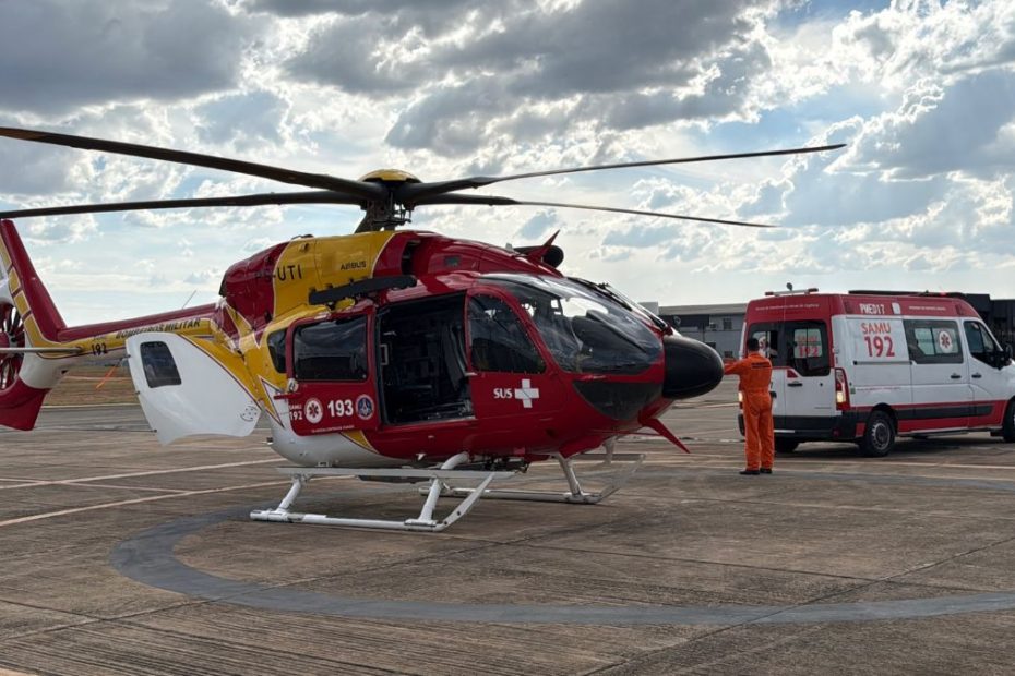 Helicóptero Arcanjo 14 durante transferência aeromédica de Divinópolis para Alfenas