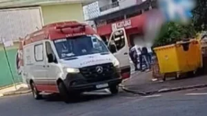 Atropelamento na Praça Padre José Pereira Coelho mobiliza equipe do Samu
