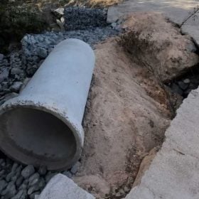 Gabião localizado na região do bairro Serra Verde em Divinópolis