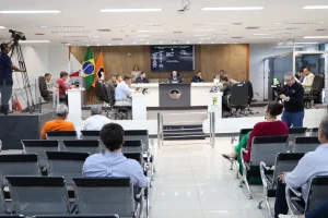 Câmara aprova doação no Centro Industrial e três projetos