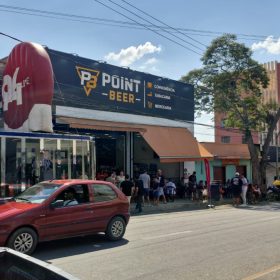 Estúdio Móvel da 94 Live participa neste sábado (15) da inauguração da Point Beer Conveniência, na Avenida Paraná, em Divinópolis.