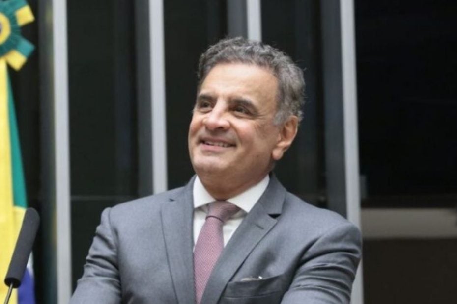 Aécio Neves anuncia candidatura ao Senado após dizer que não disputaria nenhum cargo