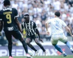 Atlético domina o Grêmio e vence por 3 a 0 no Brasileirão