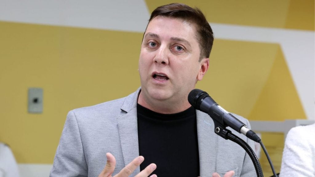 Avante oficializa candidatura de T&ecirc;ko a deputado estadual