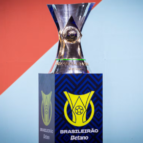 Sábado de futebol: Minas FM 99,3 transmite Internacional x Atlético-MG e Cruzeiro x Flamengo