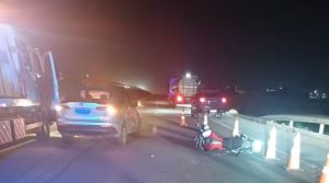 Motociclista fica gravemente ferida ap&oacute;s acidente na BR-262 em Nova Serrana