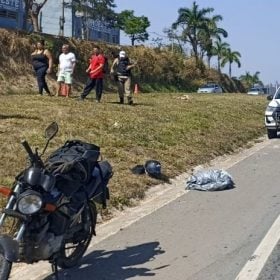 Motociclista fica gravemente ferido após acidente na MG-050 em Divinópolis