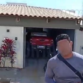 Discussão entre ex-lutador e entregador é registrada em vídeo em Divinópolis