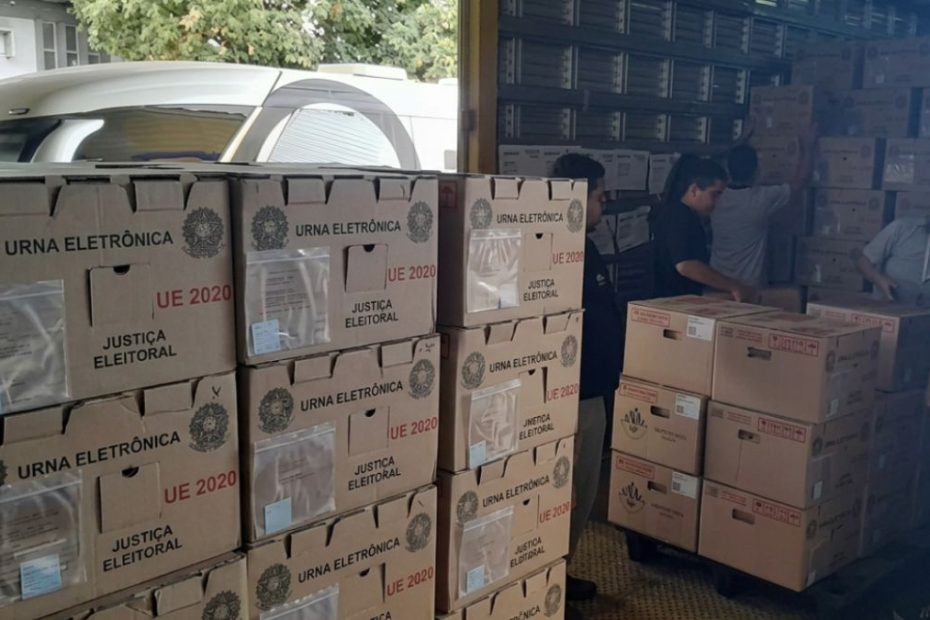 Eleições 2026: TRE começa a enviar 49 mil urnas ao interior de Minas