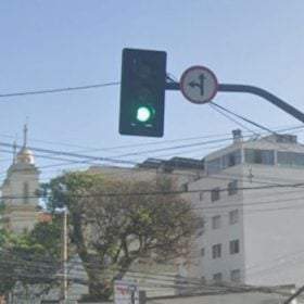 Furto de cabos desliga semáforo na av. Getúlio Vargas, em Divinópolis