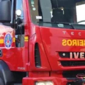 Bombeiros retomam as buscas por jovem desaparecido no Rio Pará, em São Gonçalo do Pará.