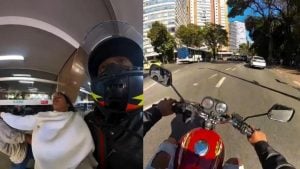 Motoboy abre caminho para ajudar mulher que passava mal a chegar ao hospital em BH