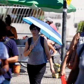 Salário mínimo deverá subir para R$ 1.741 em 2027