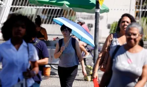 Salário mínimo deverá subir para R$ 1.741 em 2027